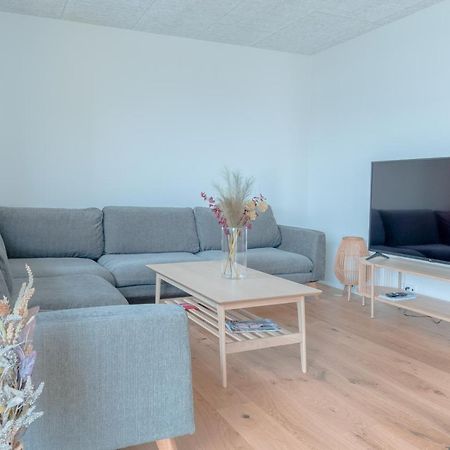 New / Stunning Sea View / Light / 3 Br Apartment ทอร์สเฮาน์ ภายนอก รูปภาพ