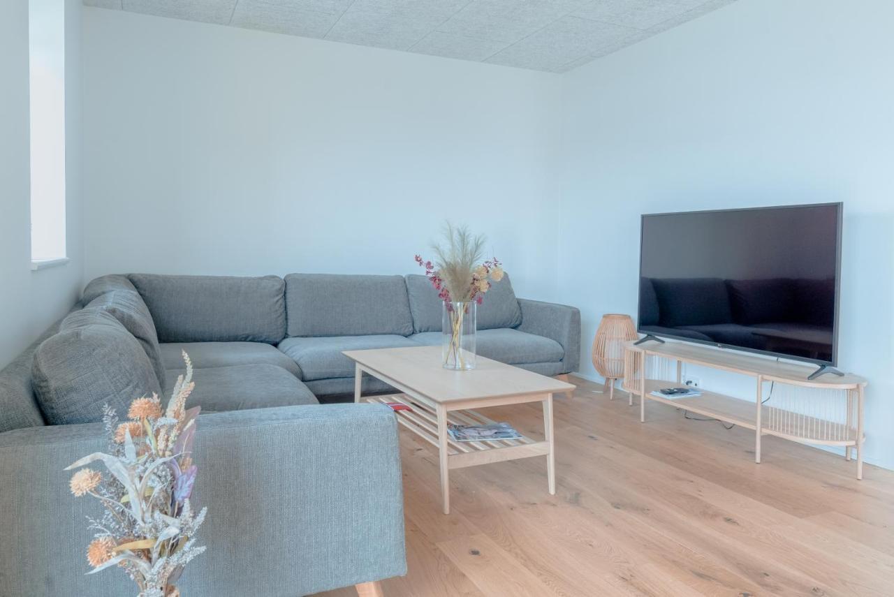New / Stunning Sea View / Light / 3 Br Apartment ทอร์สเฮาน์ ภายนอก รูปภาพ